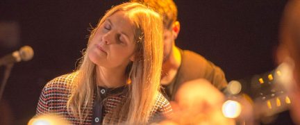 Lauren kinsella dark background bright foreground banner