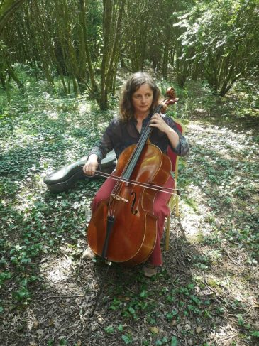 Eimear Reidy in Forest