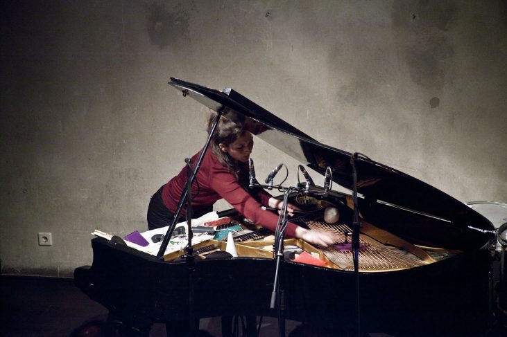 Eve Risser prep piano