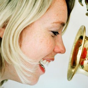 Tineke Postma brilliant image