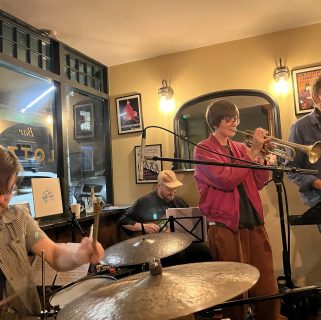 Smiodair quartet live