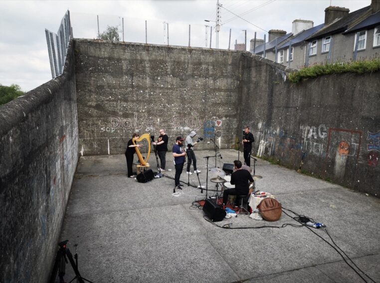 Screenshot Una monaghan ban bam musicians handball alley