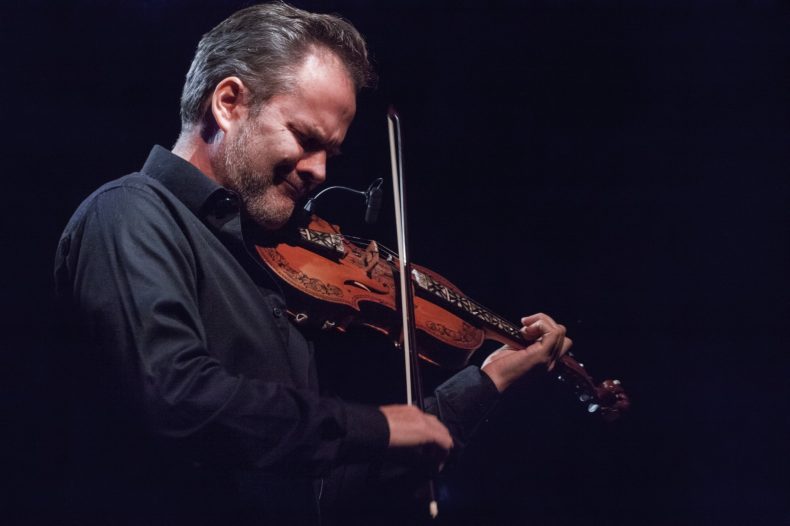 100615 Dan Truemans Nostalgic Synchronic LPR Ebru Yildiz 54